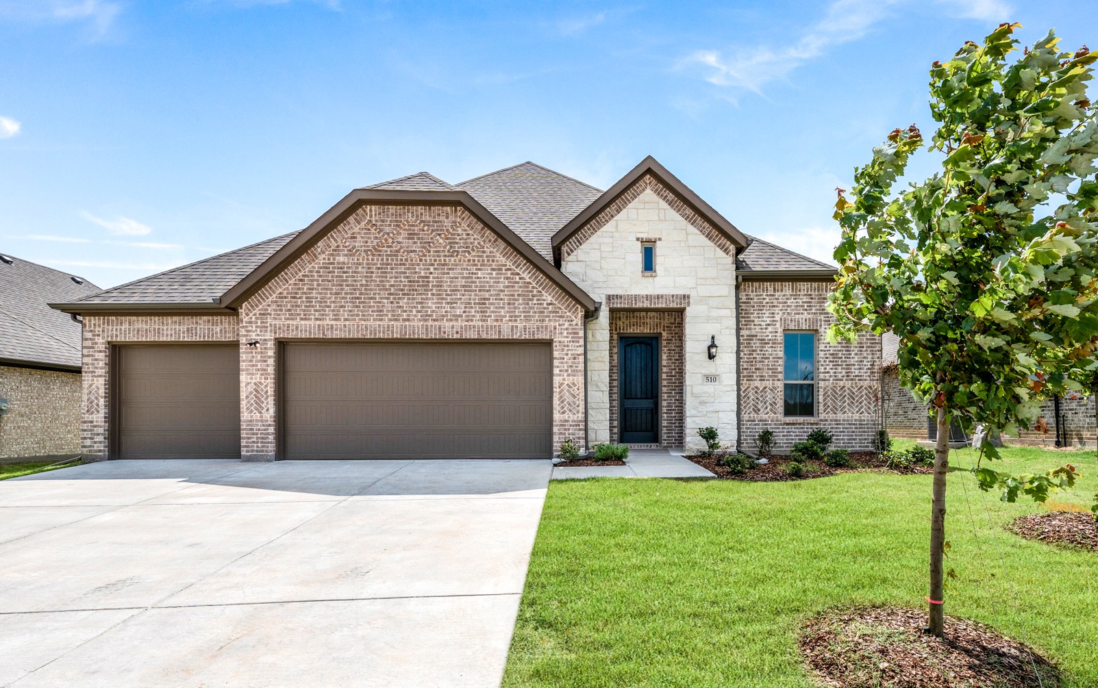 510 Cristo Range | Callington II E